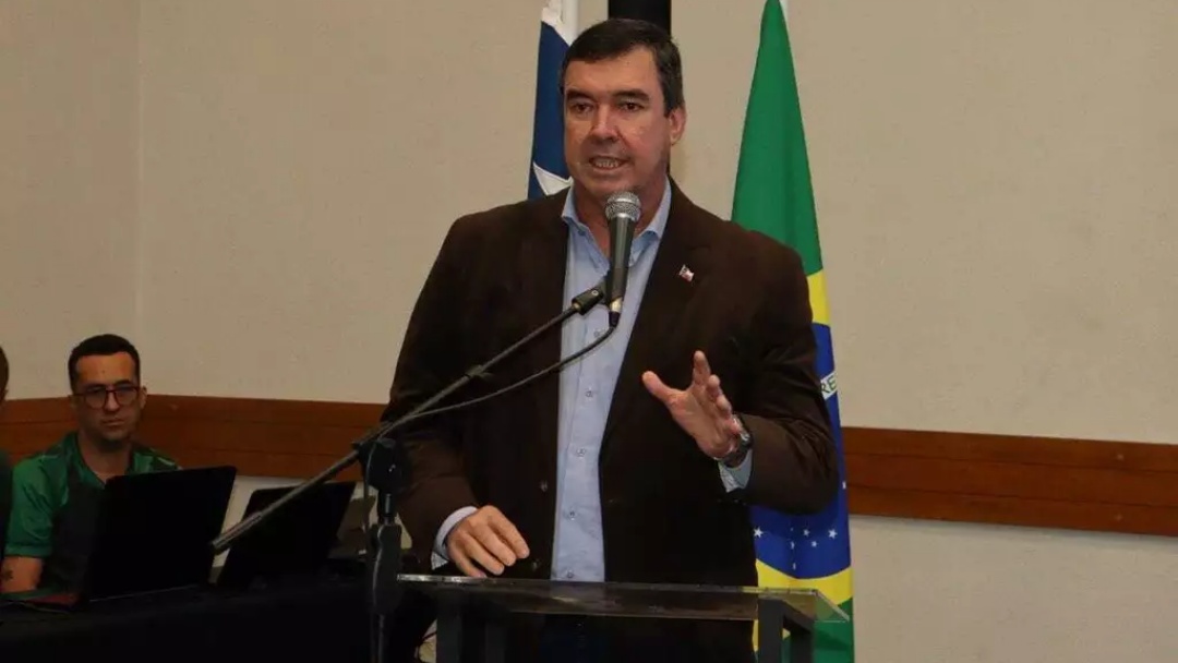 Riedel vai a Brasília para reunião no Ministério dos Transportes