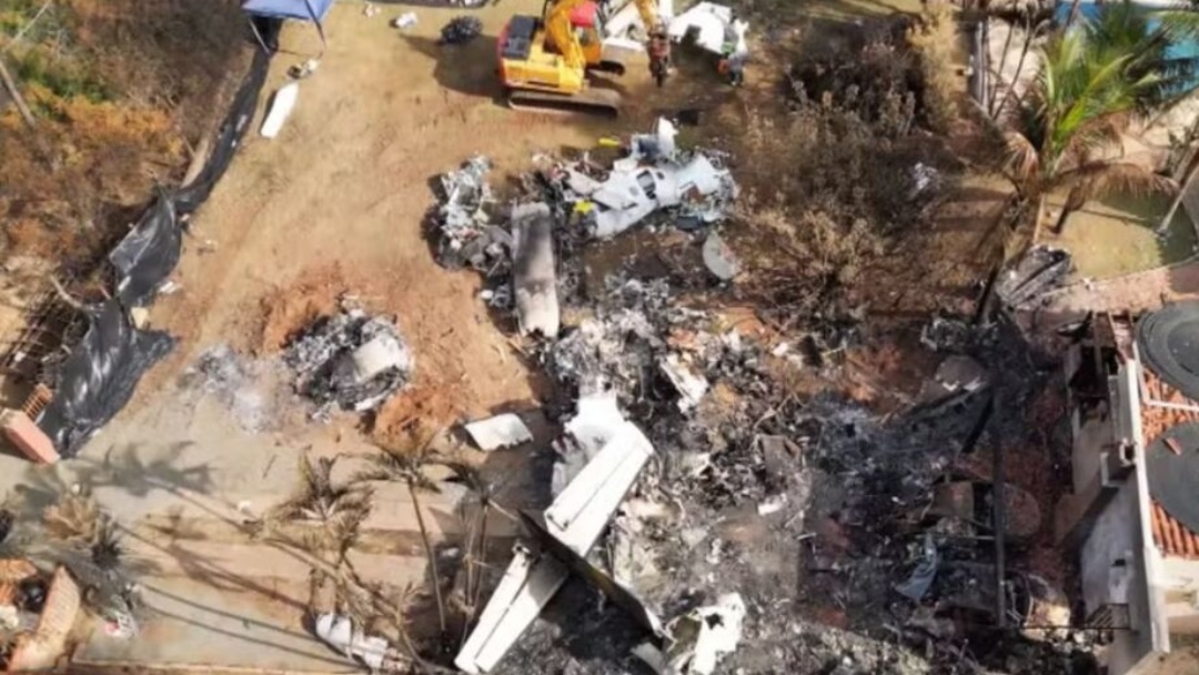 Relat&oacute;rio parcial aponta falhas de pilotos, Voepass e Anac em acidente que matou 62 pessoas   