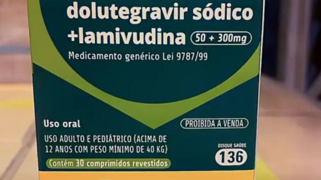 SUS adquire tecnologia para produzir principal remédio contra o HIV
