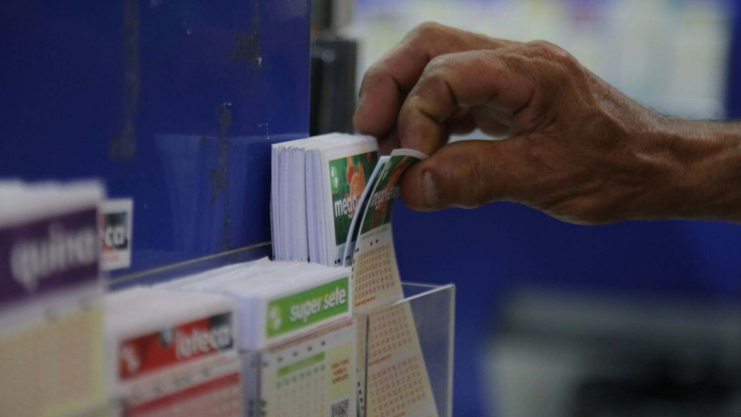 Caixa muda sorteio de loterias de sábado para domingo