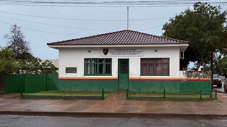 Posto de Identifica&ccedil;&atilde;o suspende atendimento para mudan&ccedil;a de sede; antigo pr&eacute;dio vai abrigar provisoriamente posto de sa&uacute;de