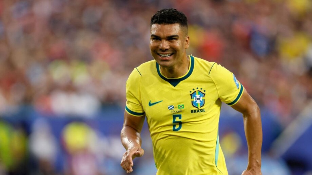Inter Miami oficializa a chegada de Casemiro para atuar ao lado de Lionel Messi e Suárez