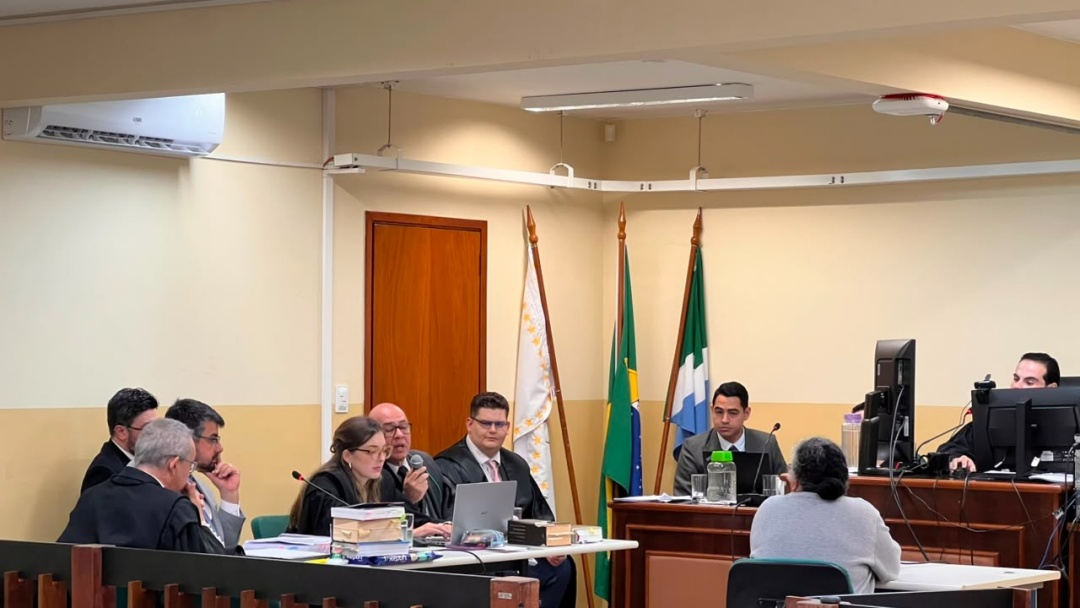 Réu confessa ter matado Magno, muda versão dada à polícia e nega uso de martelo