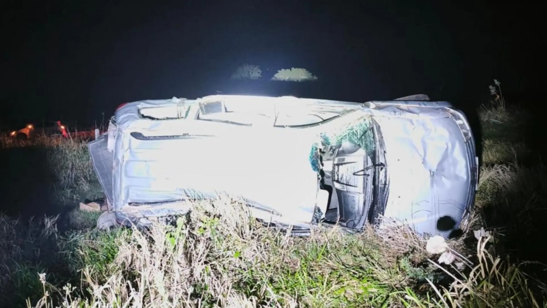 Professor e mãe mortos em acidente estavam a caminho de velório em MS