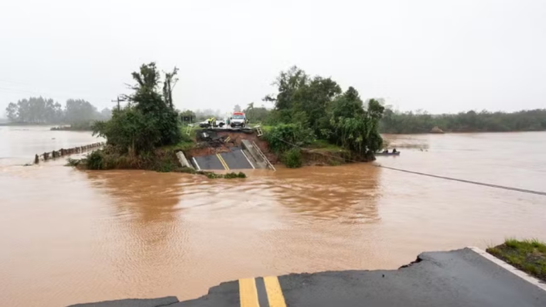 Temporais no Rio Grande do Sul deixam 682 desalojados e podem acumular 200 mm em 48 horas